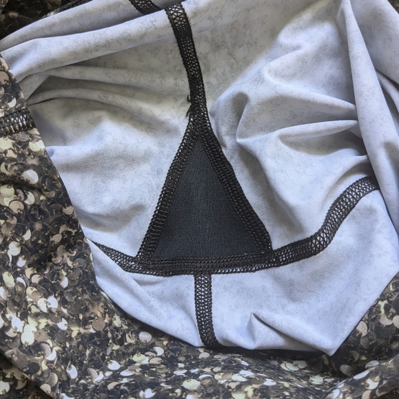 Lululemon Shine Tight (Roll Down) No Size (4-6) Like New ! W5H58S Women Legging - Picture 10 of 13